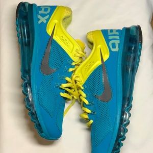 Nike Air Max size 9